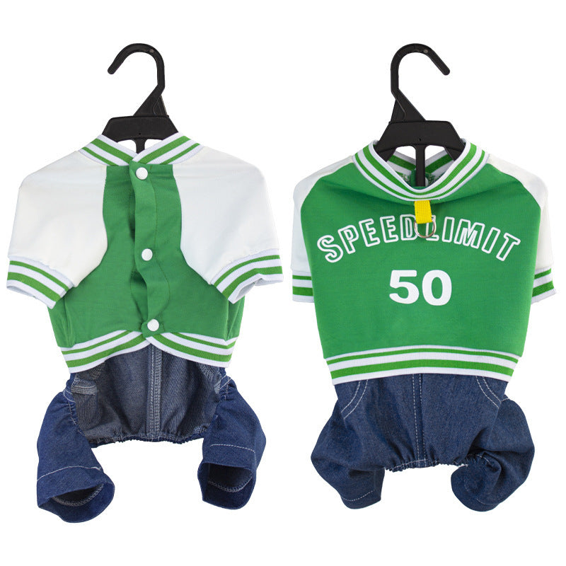 Pull à la mode pour animaux à quatre pattes avec design sport, couleurs vertes et denim, idéal pour chiens.