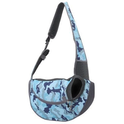 Sac à bandoulière pour chiots en design camouflage, léger et respirant pour un confort optimal.