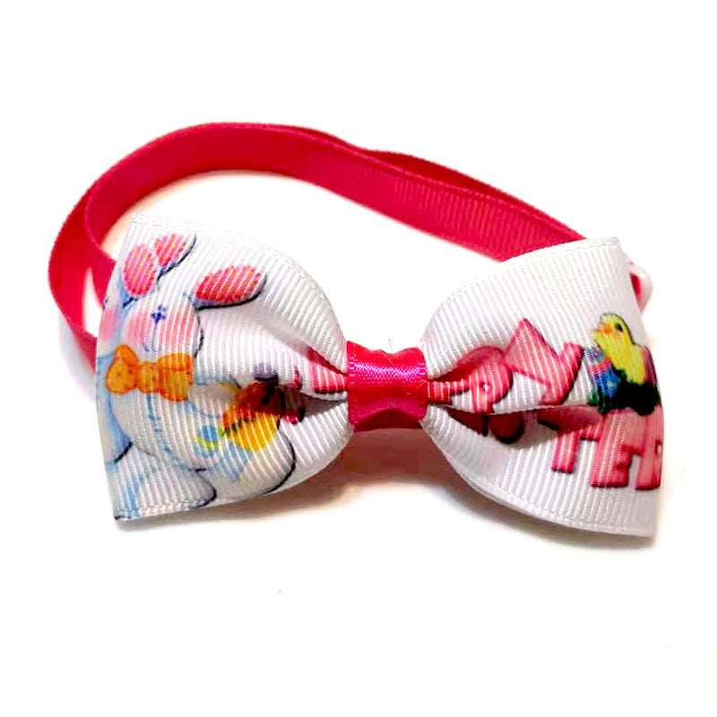 Set de nœud papillon de Pâques pour animaux, motif coloré avec lapin et poussins, idéal pour les célébrations.  