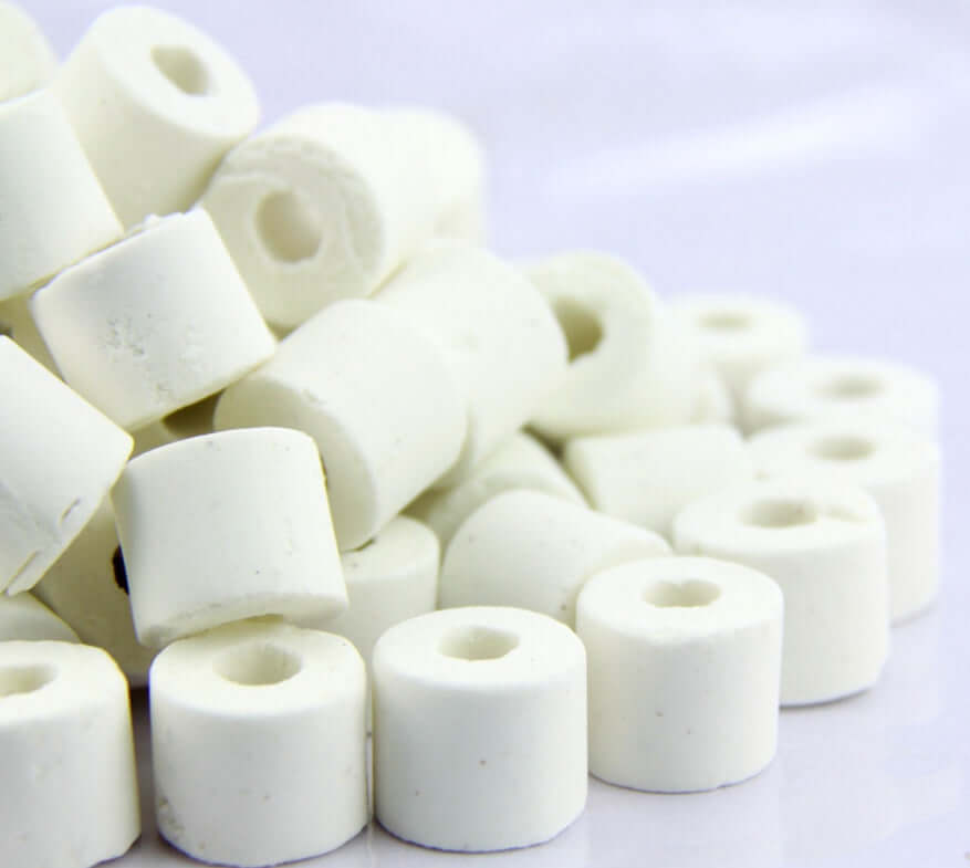 Ordinary ceramic rings for aquariums, perfect for water filtration and improving water quality.