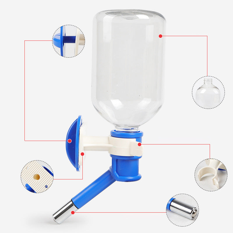 Distributeur d'eau suspendu bleu pour animaux, fabriqué en plastique durable avec une capacité de 500 ml.