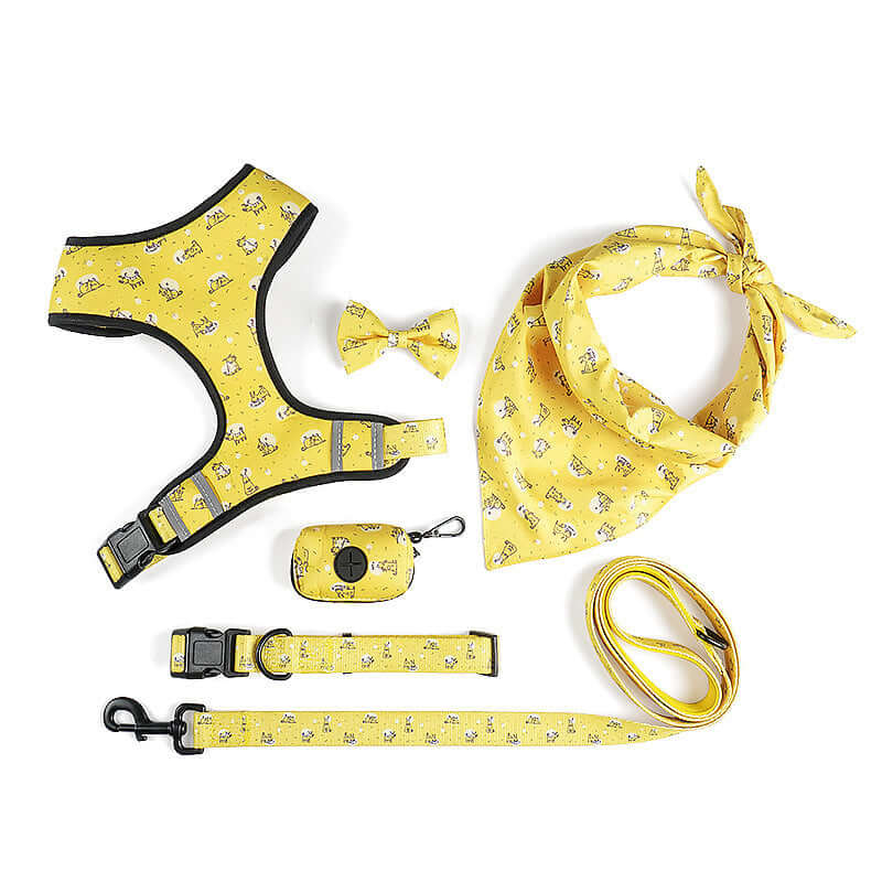 Harnais de chien jaune avec laisse, nœud papillon et bandana, accessoires animaux en polyester.