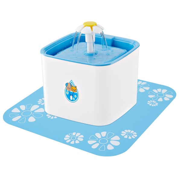 Distributeur d'eau automatique avec fontaine, parfait pour l'hydratation des animaux de compagnie.