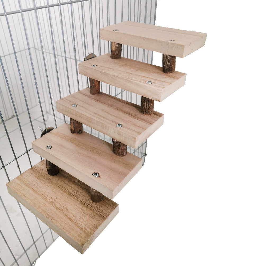 Escalier en bois pour jouets d'animaux, conçu pour enrichir les moments de jeu de votre compagnon à quatre pattes.