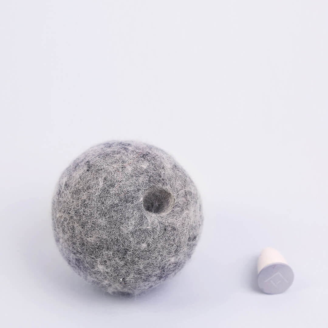Jouets Capsules en Pure Laine avec Herbe à Chat Pour Chats