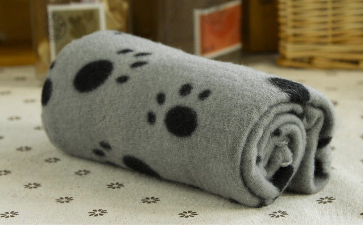 Couverture en Fleece pour Chien et Chat – Doux et Confortable