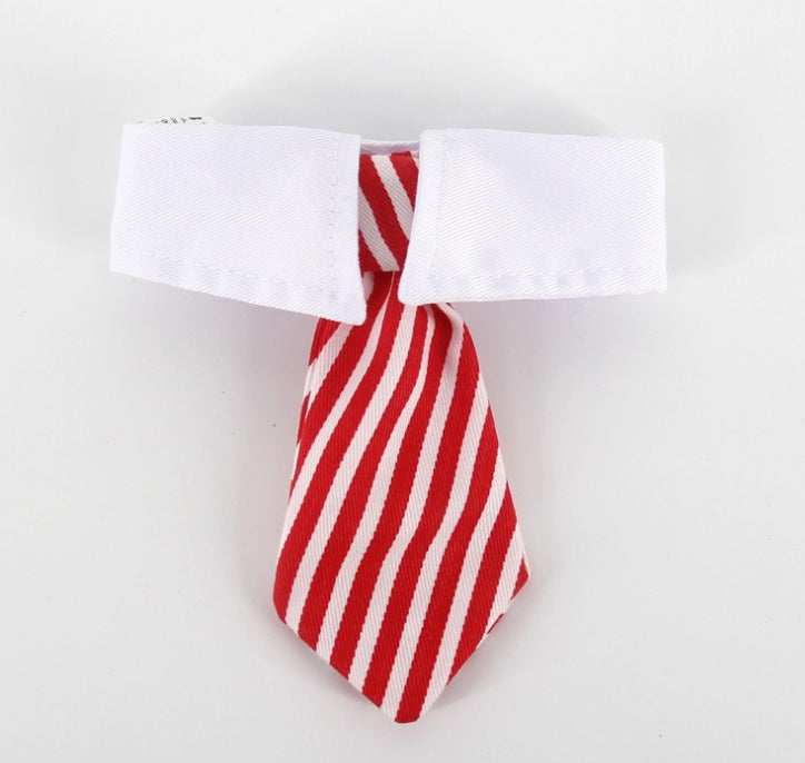 Nœud papillon pour chien rouge et blanc rayé, élégant et parfait pour les occasions spéciales.