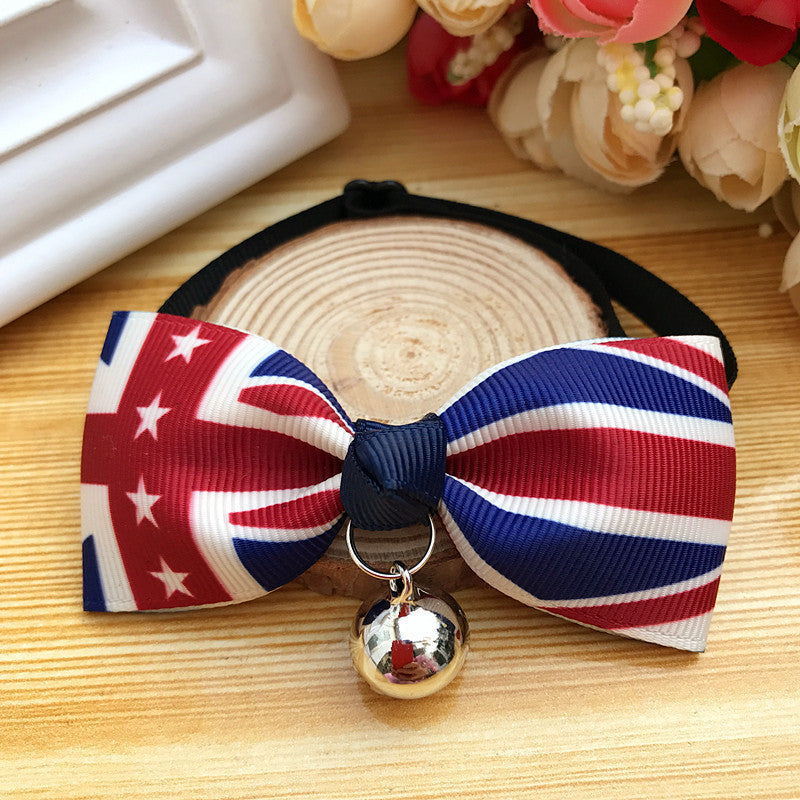Nœud papillon avec cloche pour chien et chat, en polyester aux motifs de l'Union Jack.