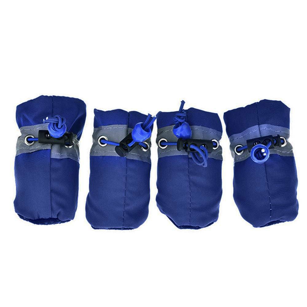 Chaussures personnalisées pour chiens en polyester bleu, légères et résistantes, offrant protection et confort.