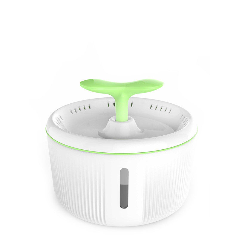 Fontaine à eau automatique pour chats et chiens avec design moderne, assure une hydratation continue.