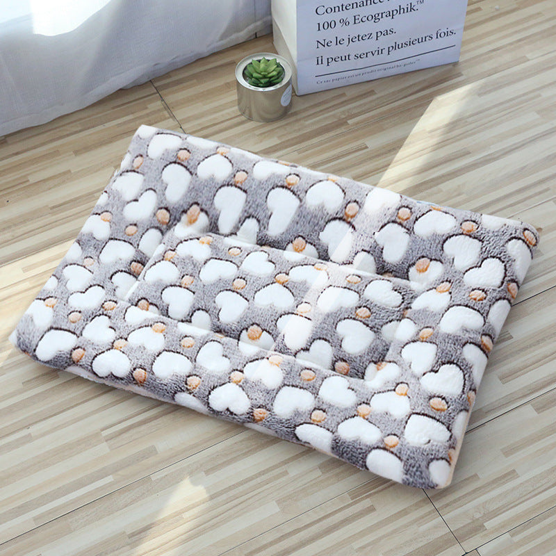 Tapis de sommeil chaud pour animaux d'hiver