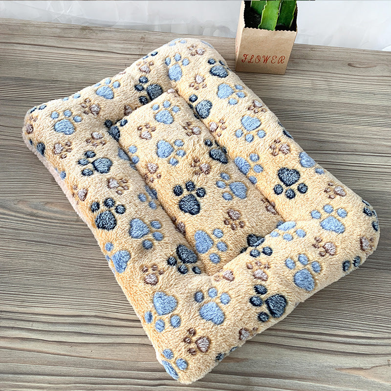 Tapis de sommeil chaud pour animaux d'hiver