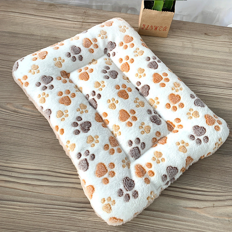 Tapis de sommeil chaud pour animaux d'hiver