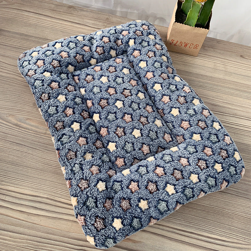 Tapis de sommeil chaud pour animaux d'hiver