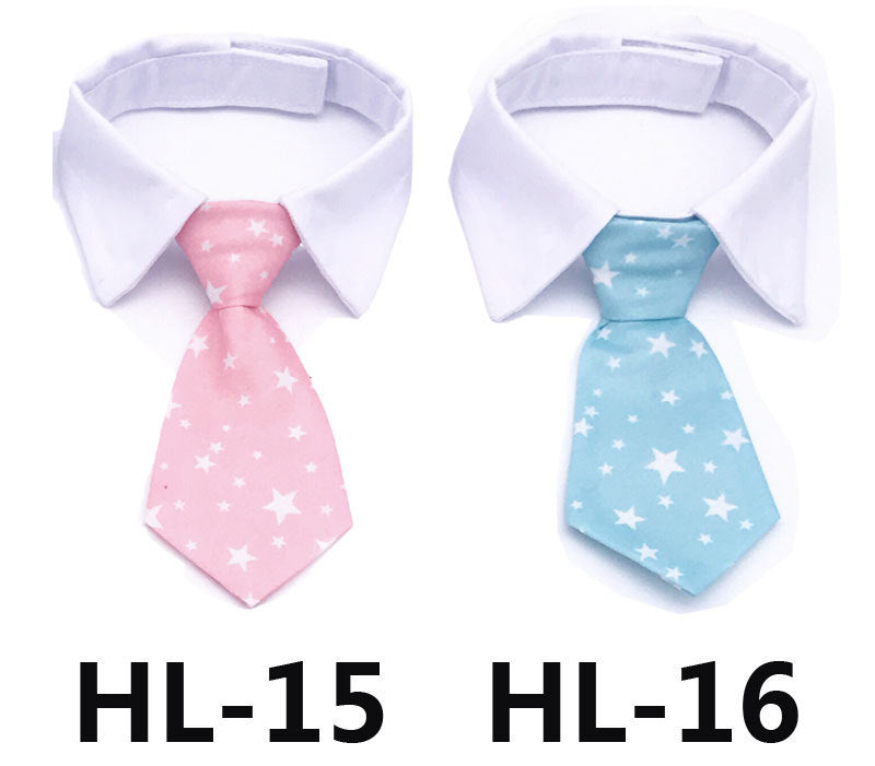 Cravate rose et bleue pour chiens et chats avec imprimé étoilé, parfait pour un look élégant en toutes occasions.