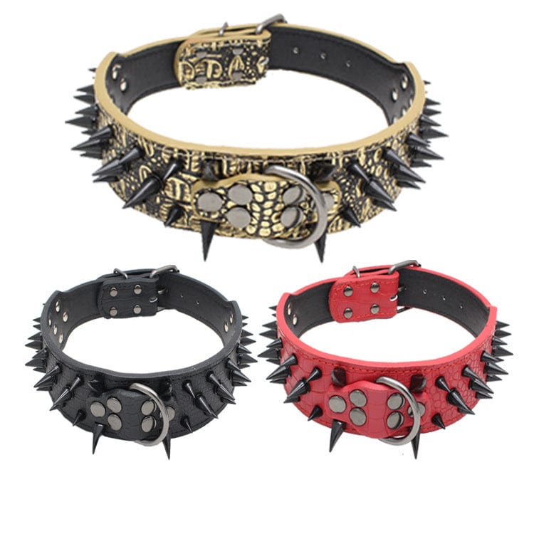Colliers pour chiens résistants aux morsures avec pointes, disponibles en noir, rouge et or.
