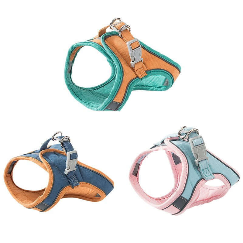 Harnais de traction pour chat en plusieurs couleurs, conçu pour sécurité et confort pendant les promenades.