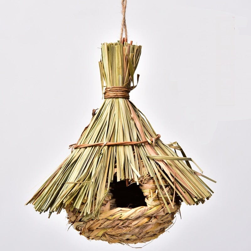Nid d'oiseau fait main en paille pour décoration de jardin