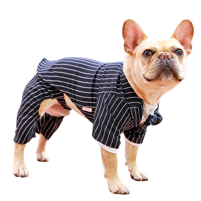 Chic costume d'été pour chien en satin noir à rayures pour petite race, parfait pour les promenades.