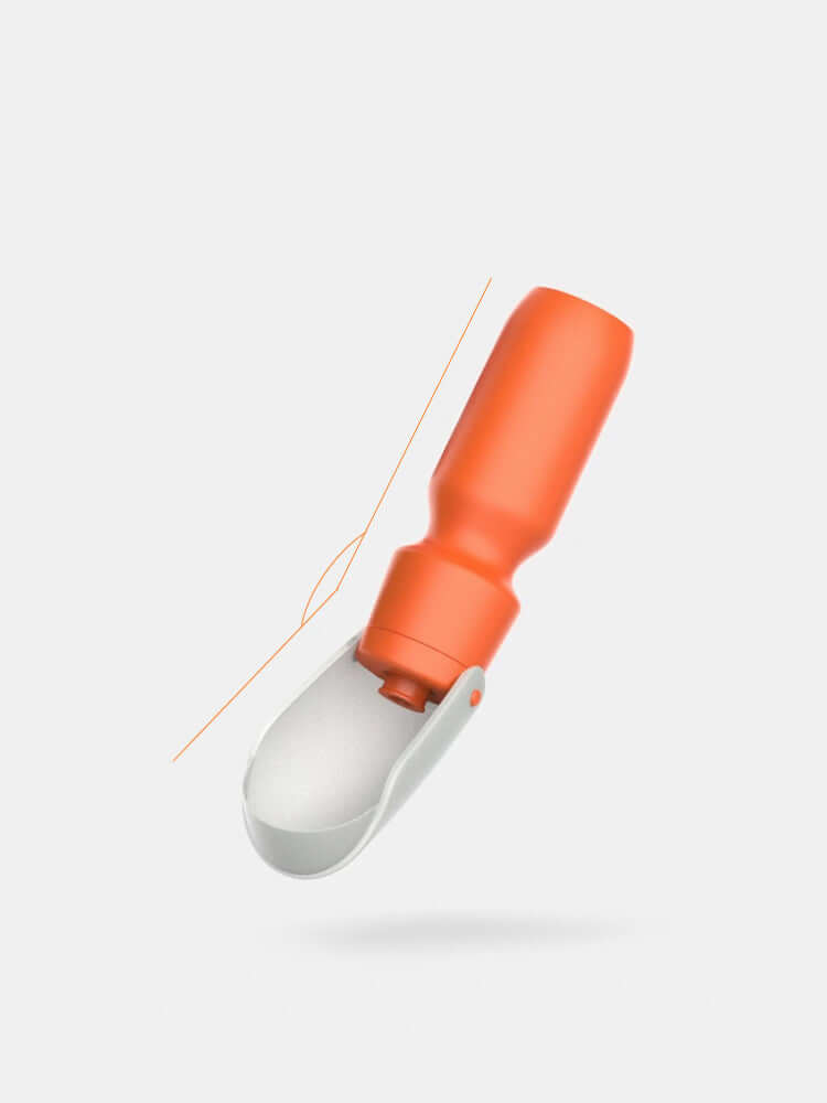 Gourde de voyage pour chiens avec une partie orange pour un accès facile à l'eau en extérieur.