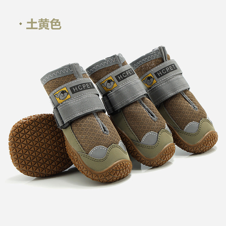 Chaussures d'été respirantes pour chiens, anti-dérapantes et résistantes à l'usure, couleur gris et marron.