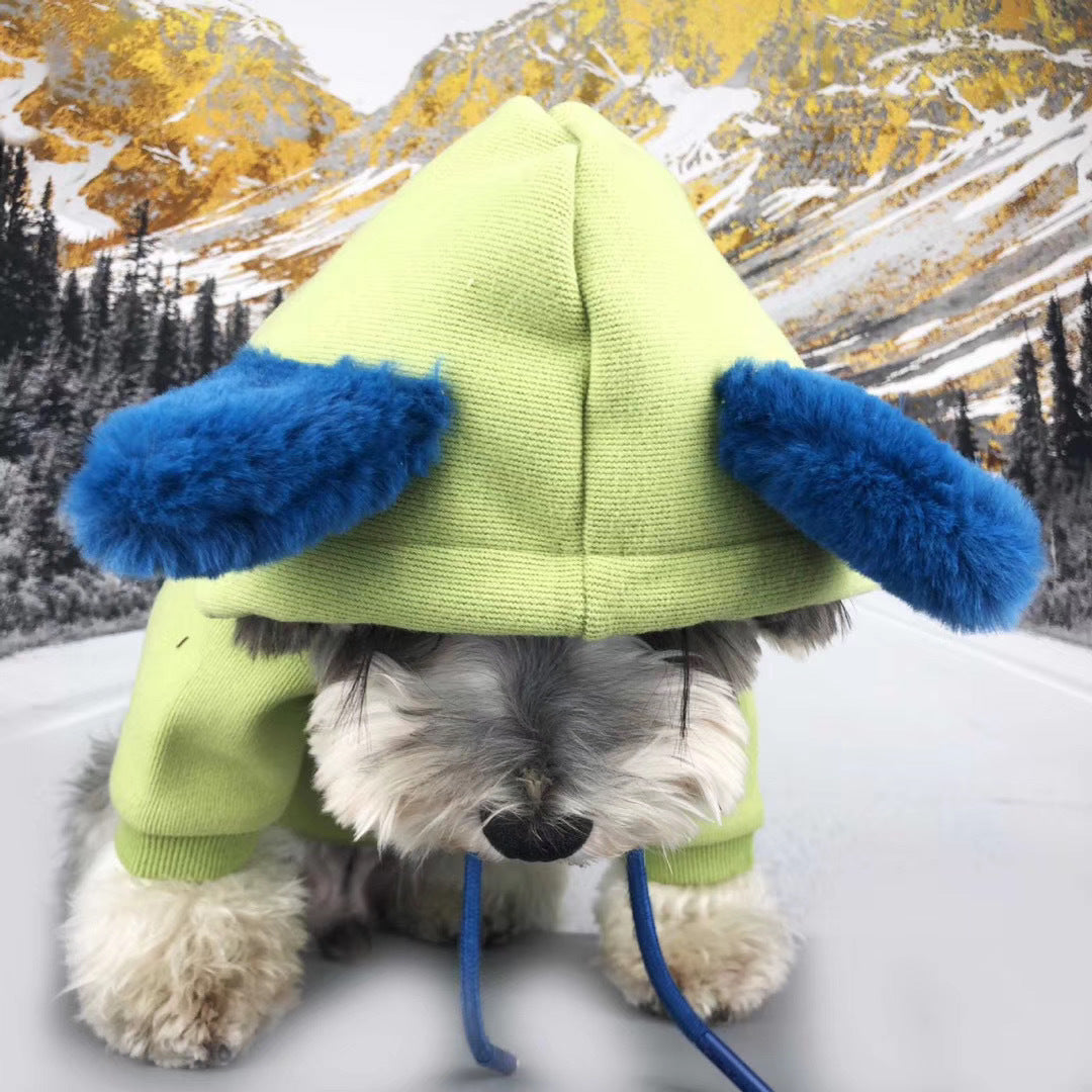 Pull en velours vert pour animaux avec capuche et oreilles, parfait pour garder votre chien au chaud.