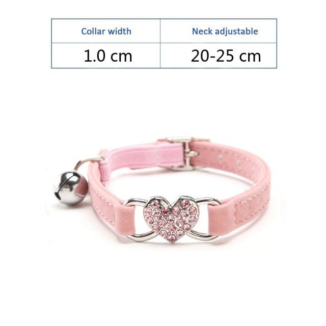 Collier en tissu plush rose pour chiens et chats avec cloche et cœur en strass, réglable de 20 à 25 cm.