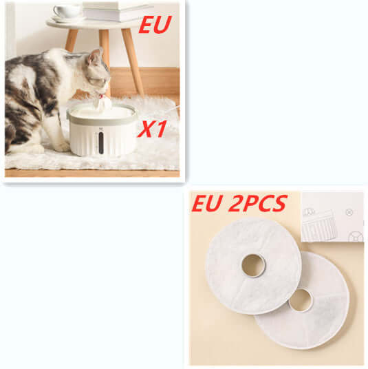 Chat buvant de l'eau d'un distributeur blanc, avec paire de filtres inclus, sur un fond intérieur élégant.