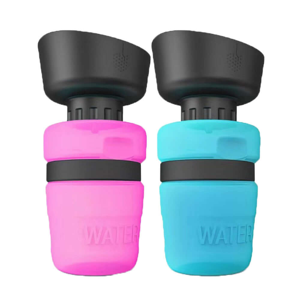 Bouteille d'eau pliable pour chien en rose et bleu, idéale pour le voyage et l'hydratation des animaux.