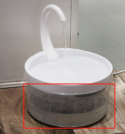 Fontaine à eau automatique pour animaux, encourage la consommation d'eau fraîche à la maison.