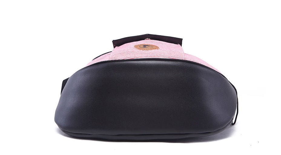 Sac de voyage pour animaux, chic et confortable, avec un design en coton et une finition élégante en noir.