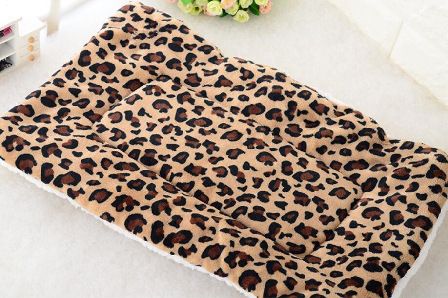 Tapis Douillet pour Chien en Flanelle et Velours