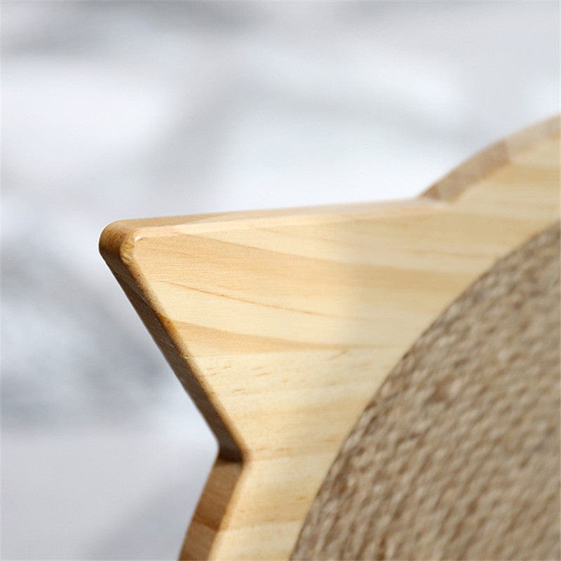 Planche à gratter pour chat en bois de pin, design élégant avec coin robuste, idéale pour le bien-être des félins.