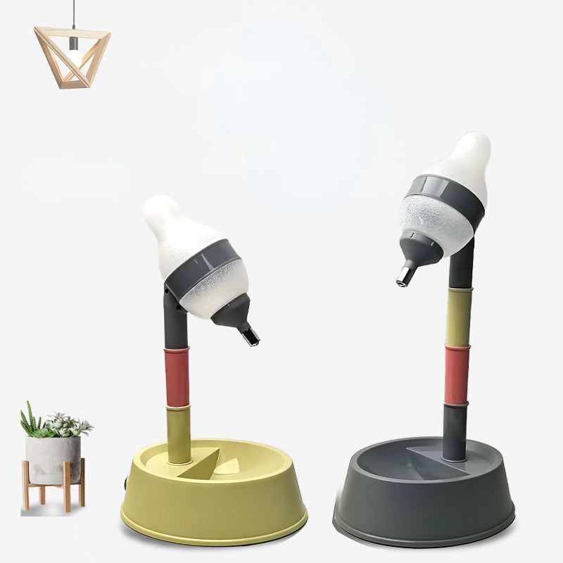 Récipient d'eau ajustable pour chiens et chats, design moderne 2 en 1 en vert et gris.