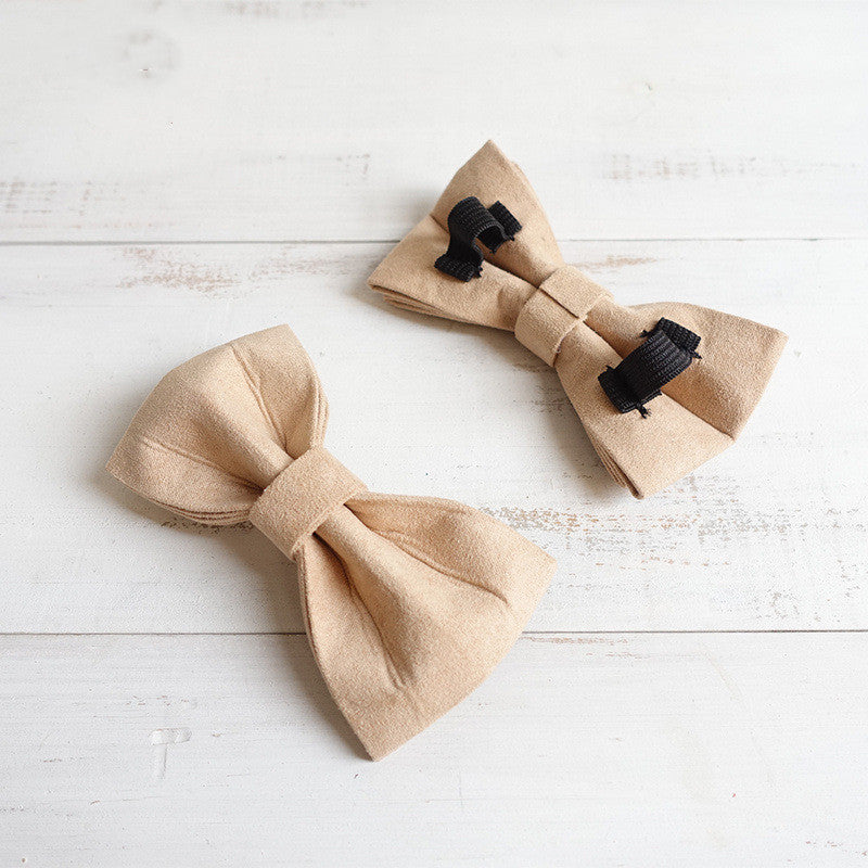Nœuds papillon en polyester faits main pour chiens, couleur beige, élégants et confortables pour les animaux.