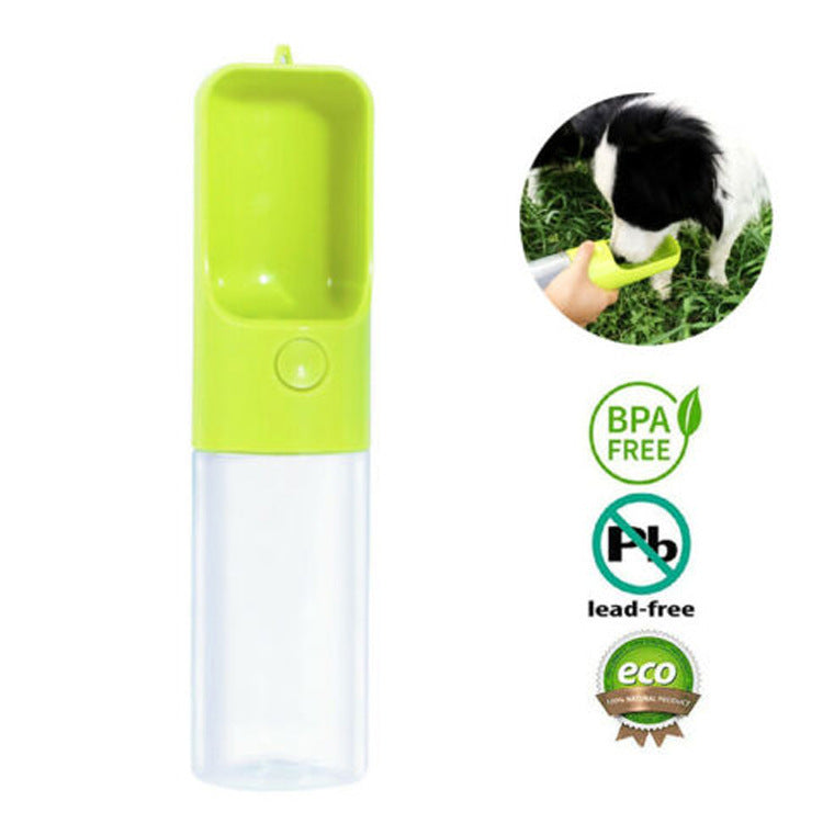 Fontaine à eau portable pour animaux, éco-responsable et sans BPA, idéale pour chiens et chats en déplacement.