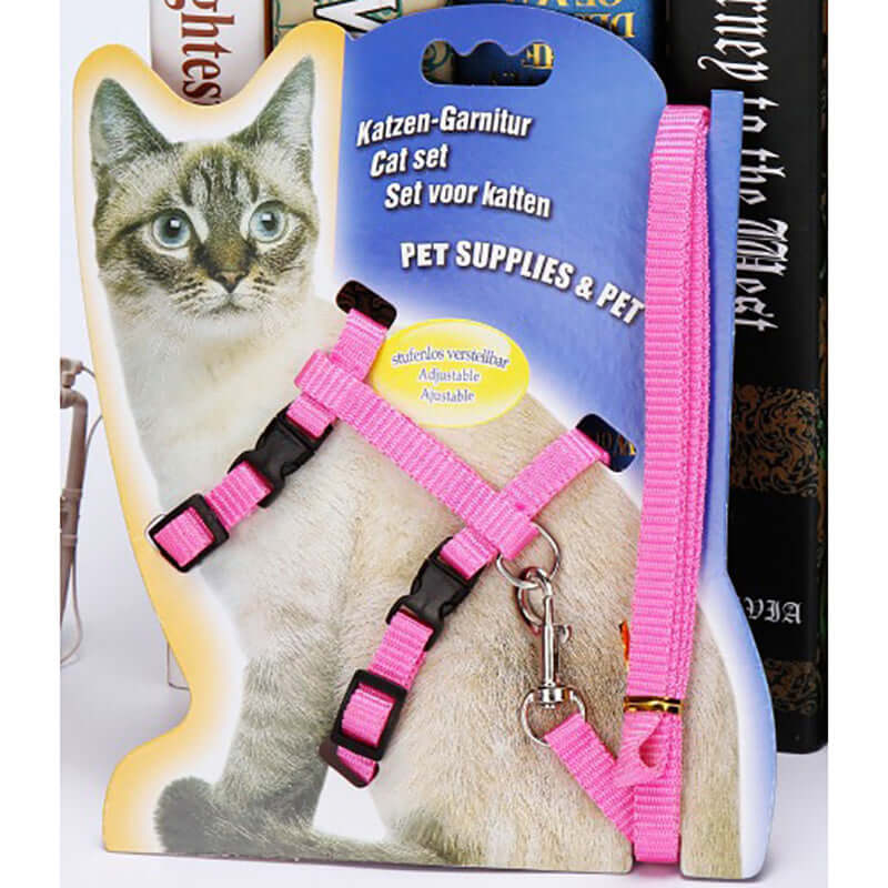 Ceinture de traction pour chat en rose, idéale pour les promenades sécurisées et confortables des félins.