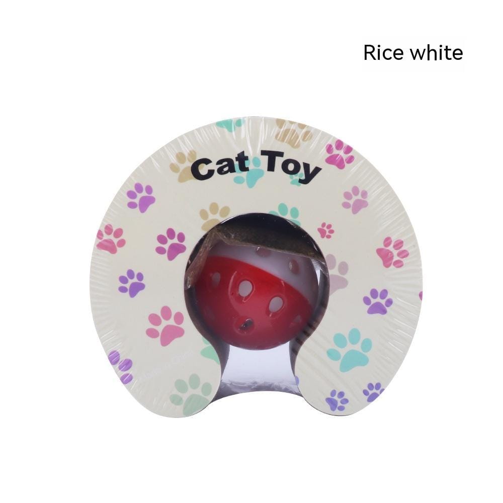 Jouet pour chat en boîte avec balle rouge sur fond de pattes colorées, idéal pour le jeu et l'interaction.