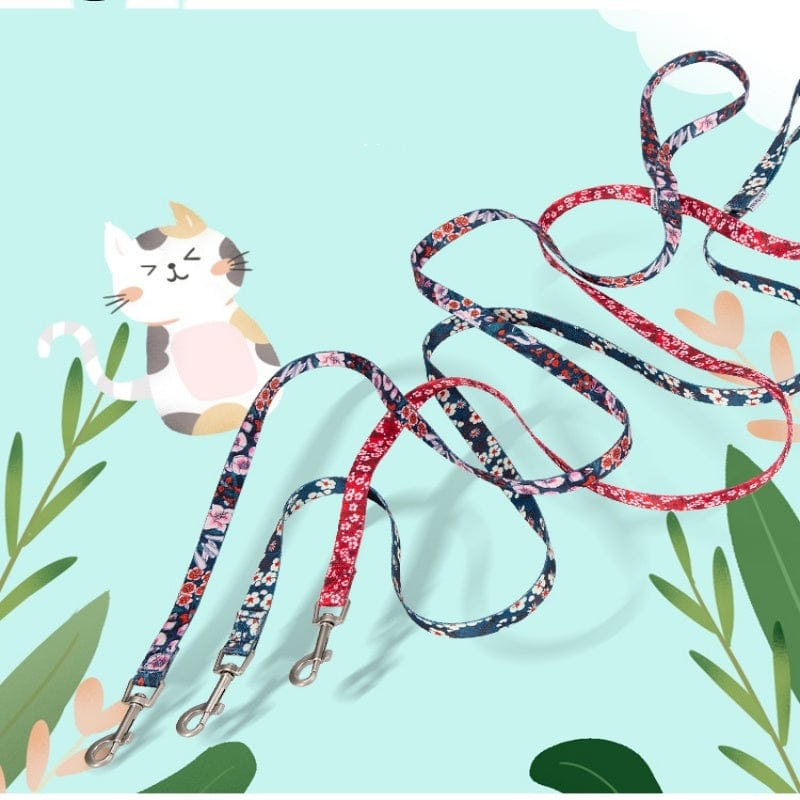 Corde florale résistante pour chiens et chats avec motifs colorés sur fond floral.