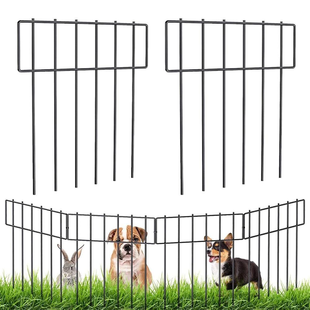 Clôture anti-animal en métal avec chiens et un lapin, idéale pour jardin sécurisé.