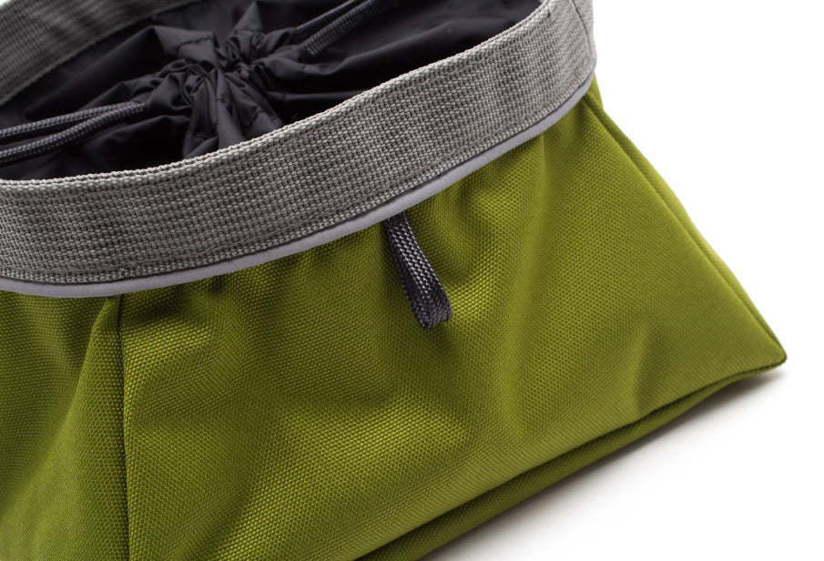 Bol pliable étanche pour animaux de compagnie en tissu Oxford de haute qualité, idéal pour aventures et déplacements.