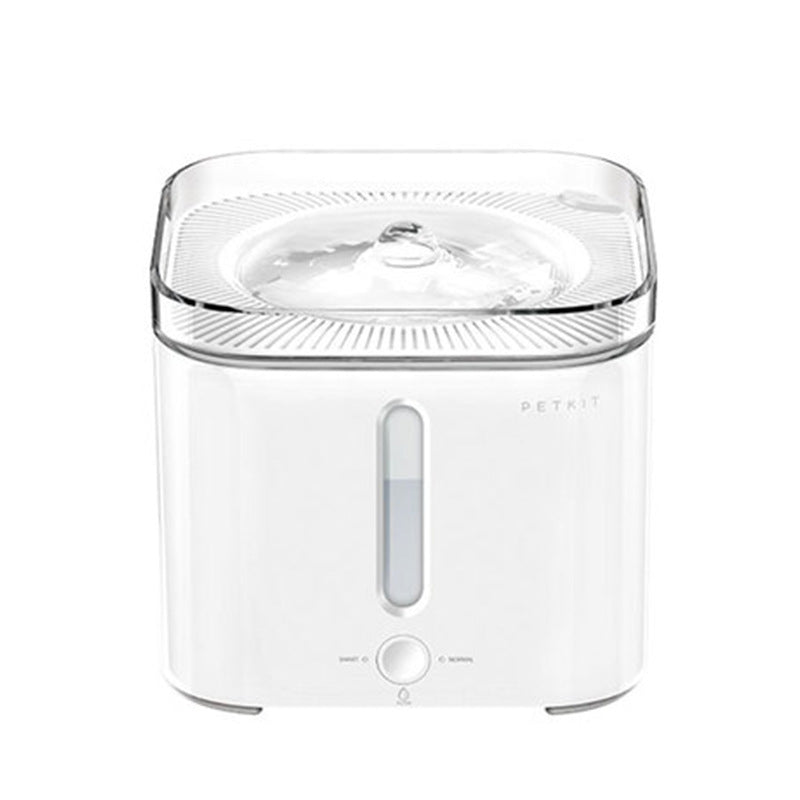 Fontaine à boire pour animaux blancs, design moderne, en plastique durable et facile à nettoyer.