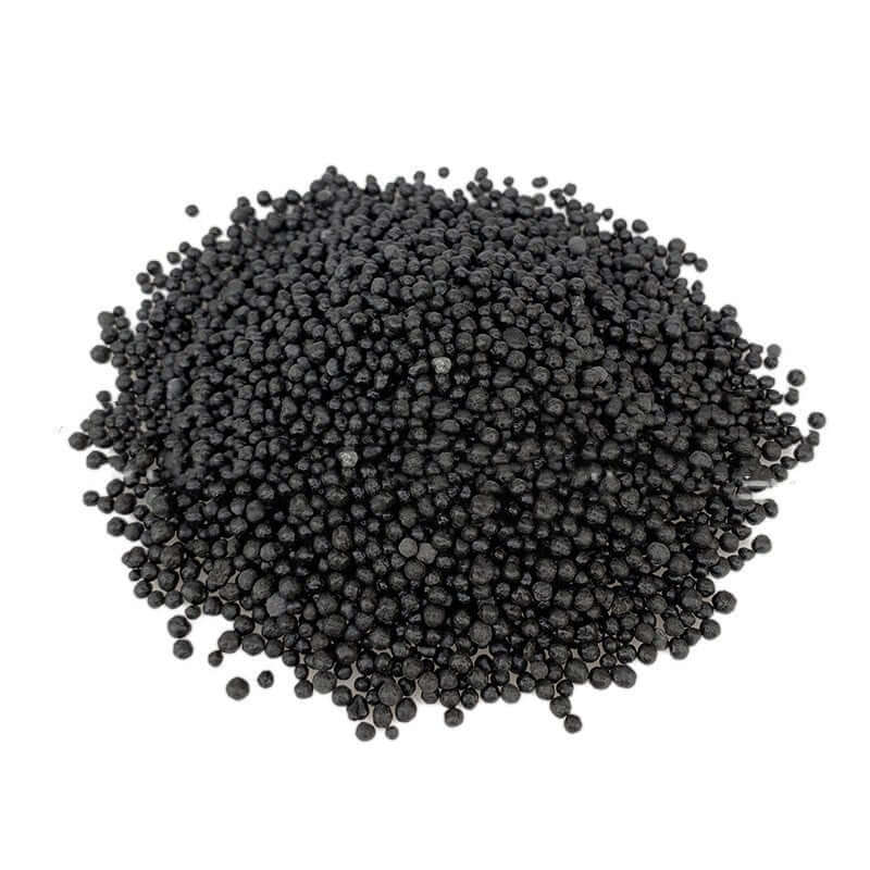 Sable aquatique noir en granules pour aquarium, idéal pour un paysage sous-marin éblouissant.