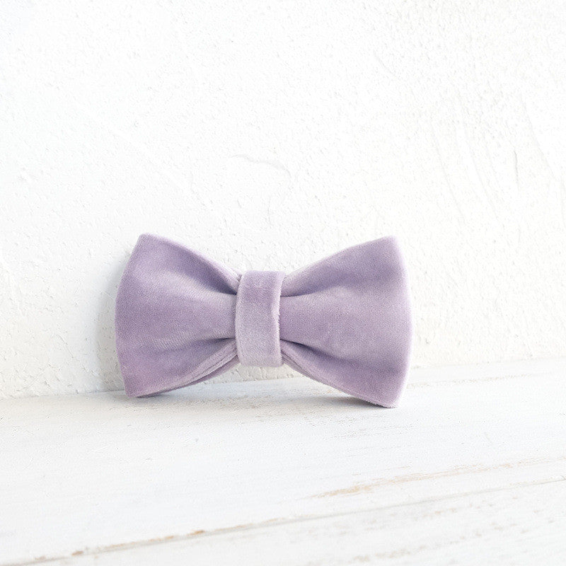 Bijou en Nœud Papillon pour Chiens MUTTCO en violet clair, élégant, en polyester doux.