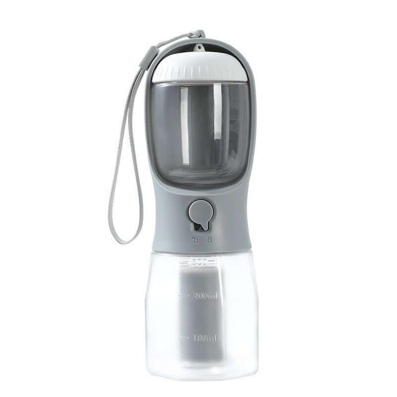 Gobelet d'eau portable 3-en-1 pour animaux avec conteneur à nourriture et compartiment pour sacs à déchets.