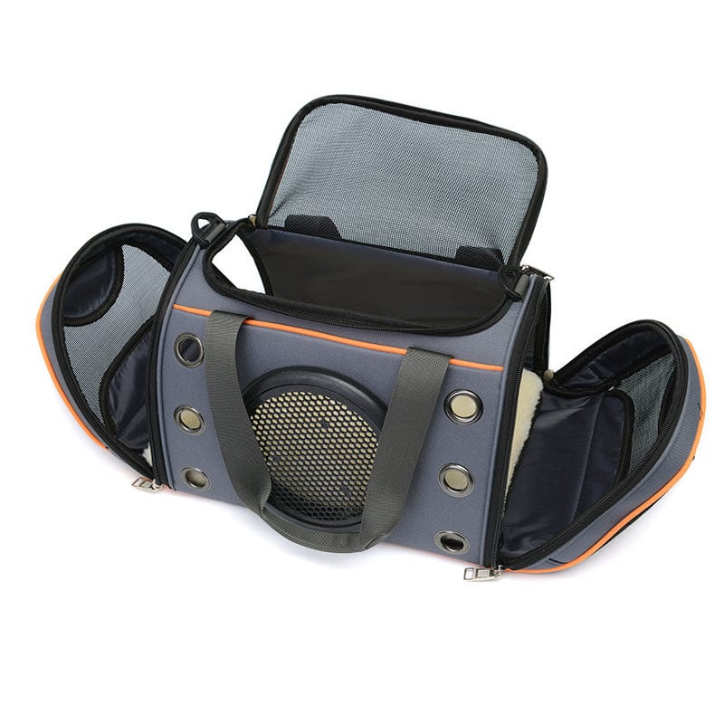 Capsule spatiale portable pour animaux avec section en maille et ventilation, idéale pour les voyages.