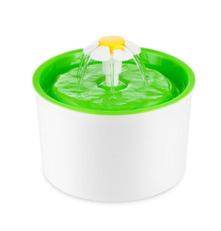 Fontaine électrique pour chats avec eau green, design moderne et fonction de circulation pour une hydratation optimale.