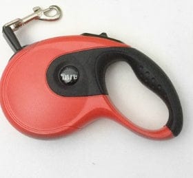 Laisse pour chien de 5M en rouge et noir, conçue pour offrir confort et sécurité lors des promenades.