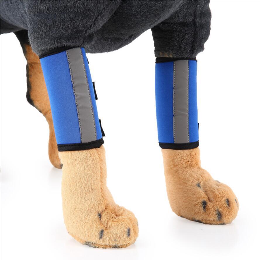 Protection de jambe pour chien en bleu, conçue pour le confort et la sécurité des pattes de votre animal.