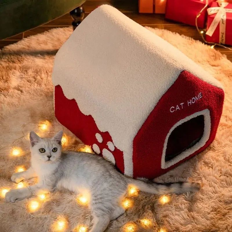 Lit pour animaux de compagnie en forme de maison de Noël